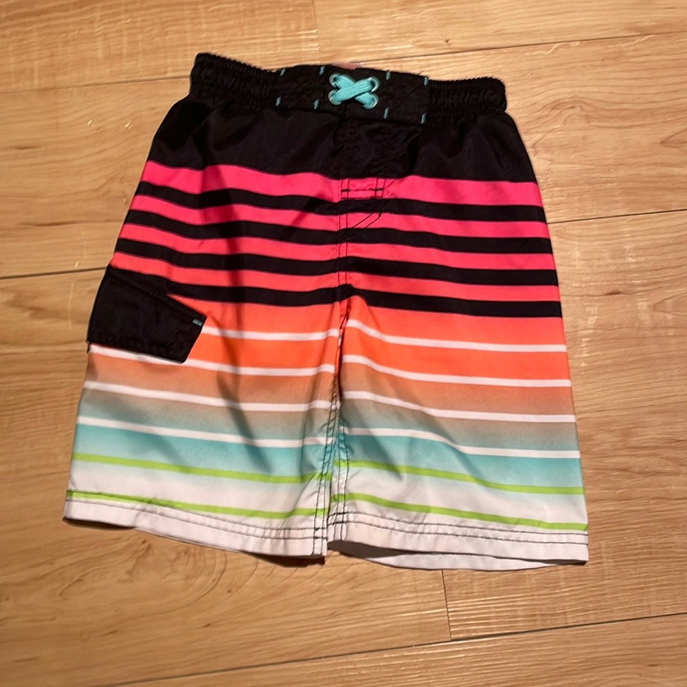 Boys Cat & Jack S (6/7) multicolored striped swim trunks